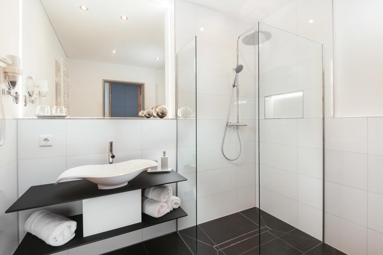 Parkhotel IV Jahreszeiten Kuehlungsborn 4*