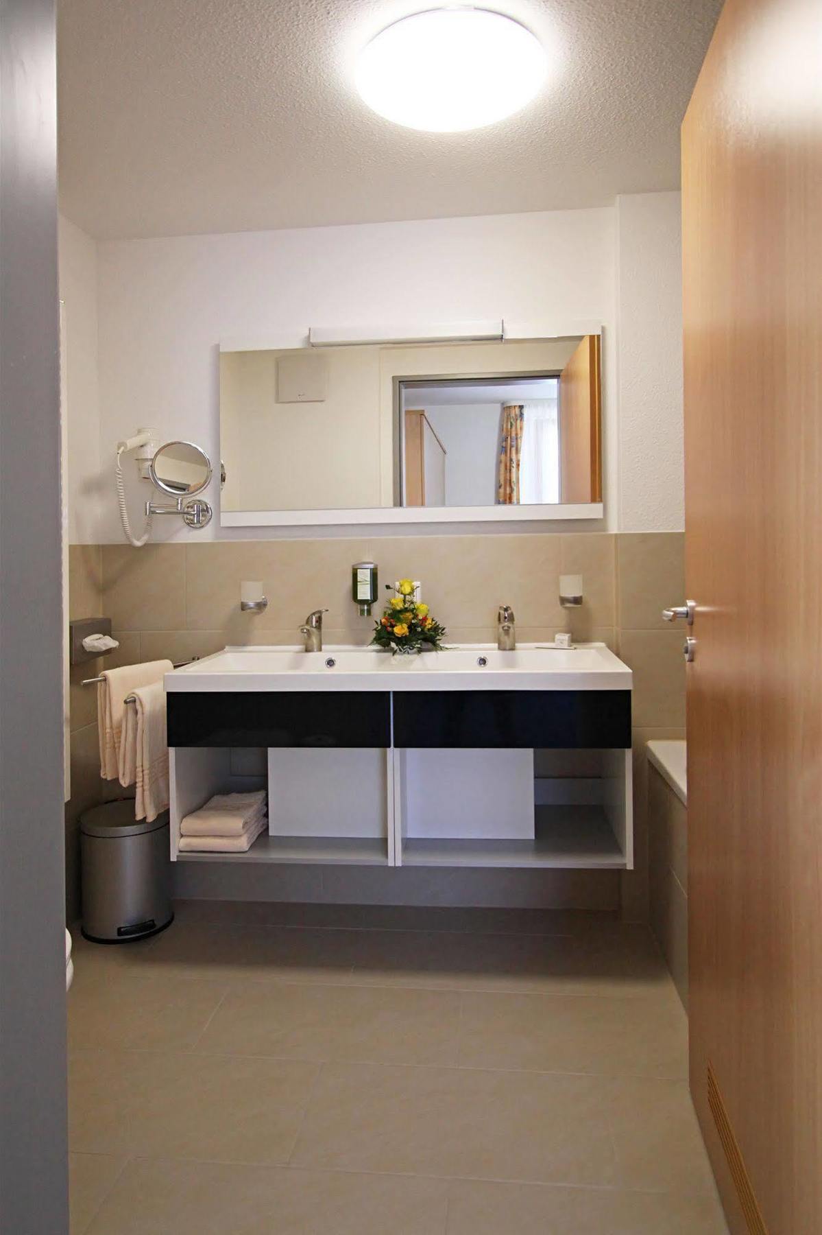 Parkhotel IV Jahreszeiten Kuehlungsborn 4* Kuehlungsborn
