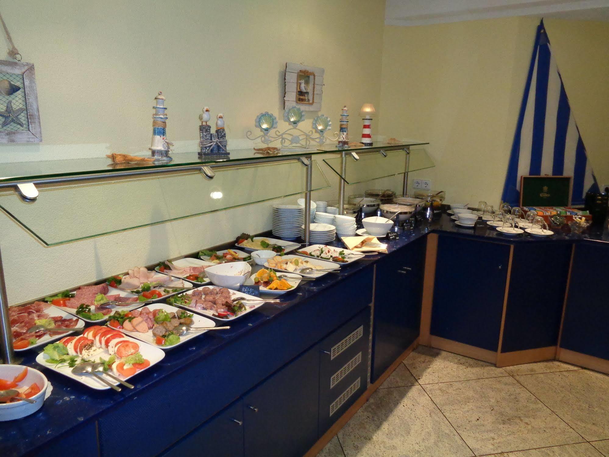Parkhotel IV Jahreszeiten Kuehlungsborn 4* Kuehlungsborn