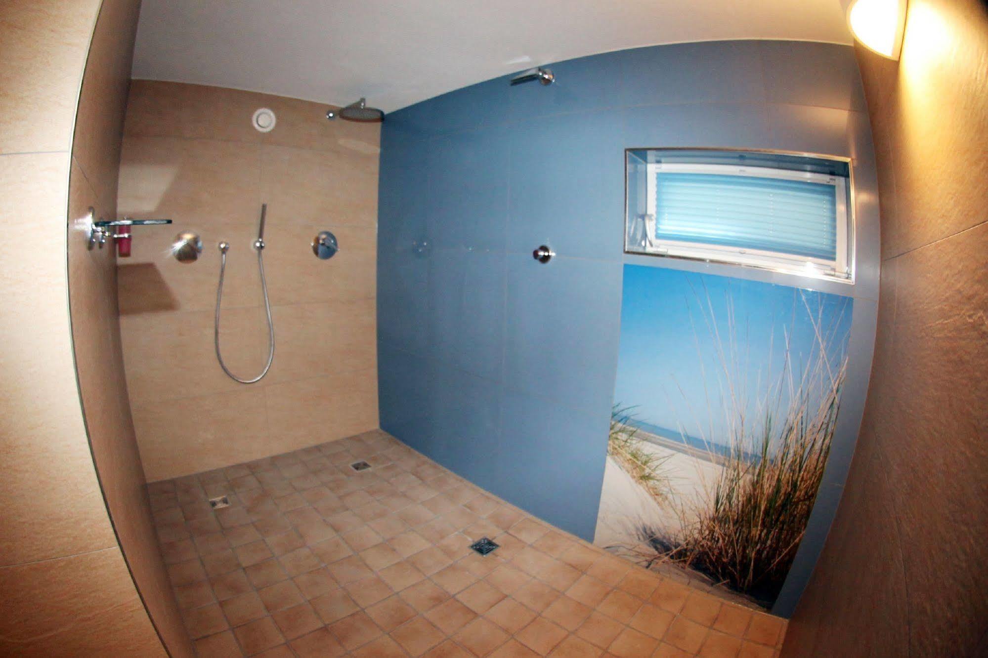 Edison Hotel 4*