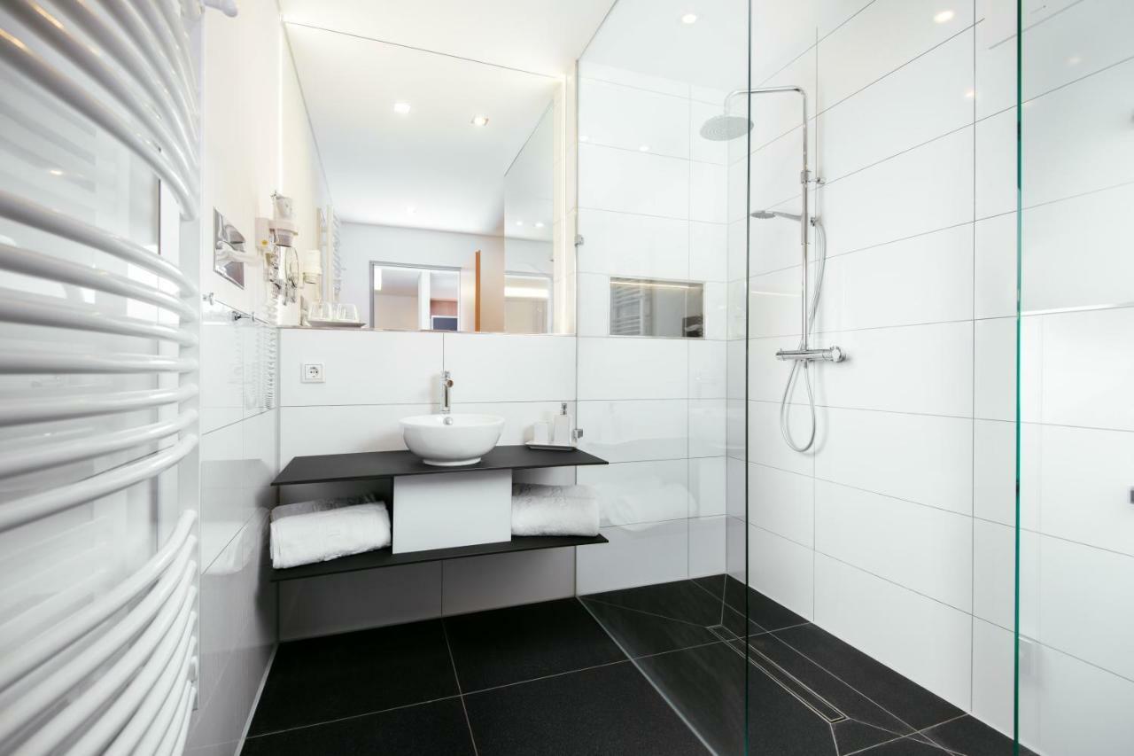 Parkhotel IV Jahreszeiten Kuehlungsborn 4*